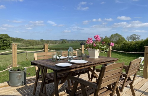 Banbury Cabin | The Campion