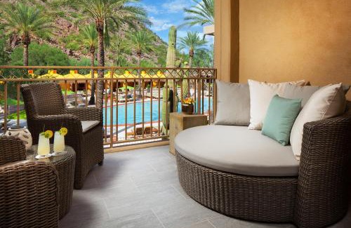 Camelback East Resort | The Canyon Suites at The Phoenician, a Luxury Collection Resort, Scottsdale