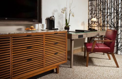 Camelback East Resort | The Canyon Suites at The Phoenician, a Luxury Collection Resort, Scottsdale