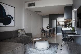 Sandown Hotel | The Capital on the Park