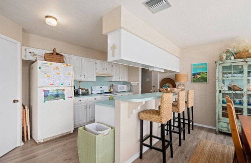 Key Allegro House | The Captains Quarters ~ Beautiful 4/4 Canal Front Home in Key Allegro!