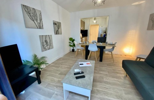 Cadereau Apartment | The Carmen