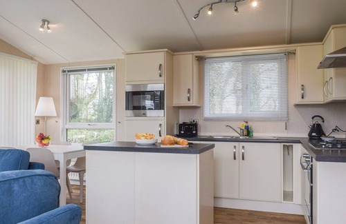Carnon Downs Cottage | The Carnon Downs Caravan and Motorhome site is the ideal base to explore the beauty of Cornwall.