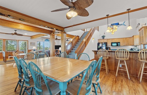 Brigands' Bay House | The Carolina Moon | Canalfront | Frisco | Sleeps 8