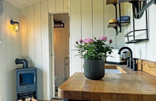 Alfreton House | The Carriage - Uk48947