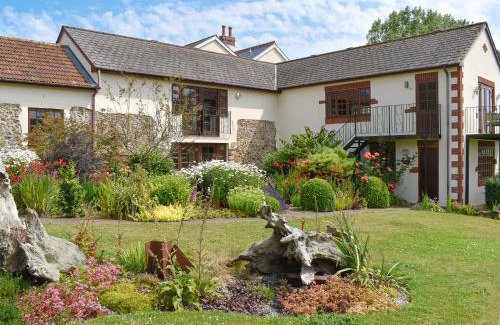 Sidmouth House | The Carriages