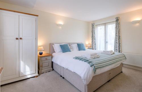 Framlingham House | The Cartlodge Boundary Farm, Framlingham