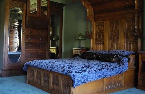 Robertson Bed & Breakfast | The Castle Bed and Breakfast at Robertson