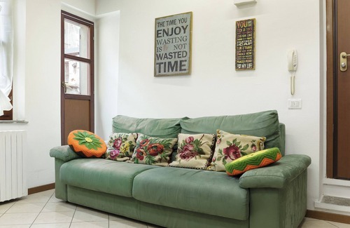 Vigevano House | The Castle of the Ladies - The Painter