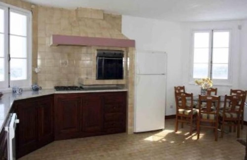 Vila Franca do Campo Villa | The Castle Palmeira- category Building Mansion - Close to marina and beach