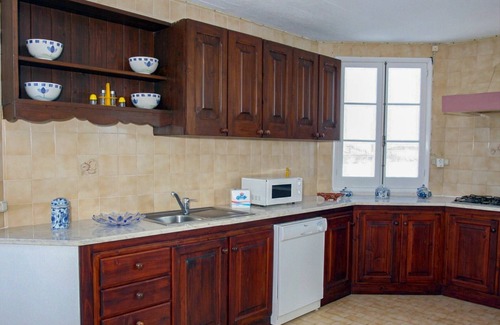 Vila Franca do Campo Villa | The Castle Palmeira- category Building Mansion - Close to marina and beach