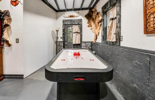 Columbia Falls House | The Castle