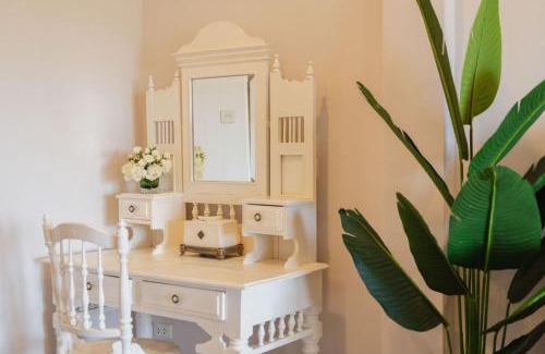 San Sai Hotel | The Cathay Resort Chiang Mai