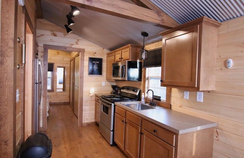 Millersburg Cabin | The Cayo Cabin, Millersburg Ohio