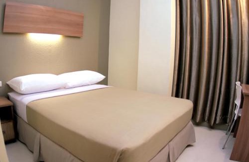 Cebu Hotel | The Center Suites