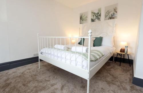 Roath Apartment | The Central Loft- lush 1Bd Flat, up to 4ppl
