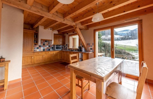 Montagnole Ski Chalet | THE CHALET DE LA SOURCE 4 PEOPLE + STAY