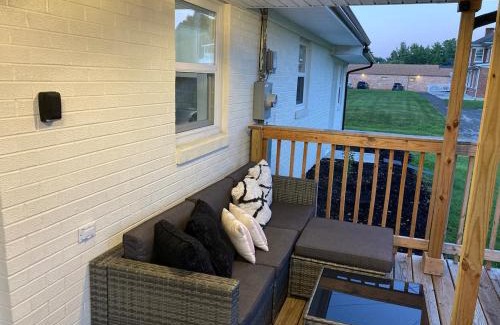 Floyd House | The Chantal Verdugo House