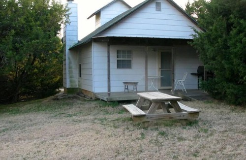 Sulphur Cabin | The Chapel Cabin