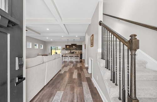 Clarksville House | The Charcoal Cottage (1147 Eagles View Dr)