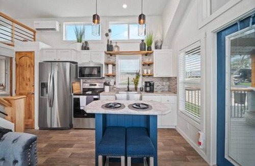 Fredericksburg Cottage | The Charming Chayil Cottage - 046