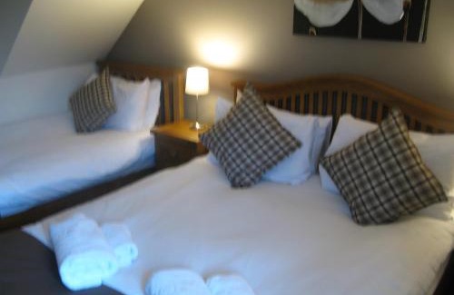 Cassington Hotel | The Chequers Inn