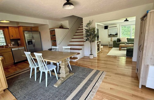 Cedar House | The Cherry Hill House