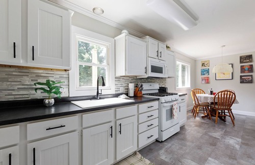 Mayfield House | The Cherry House | Fenced-in Yard | Pet Friendly