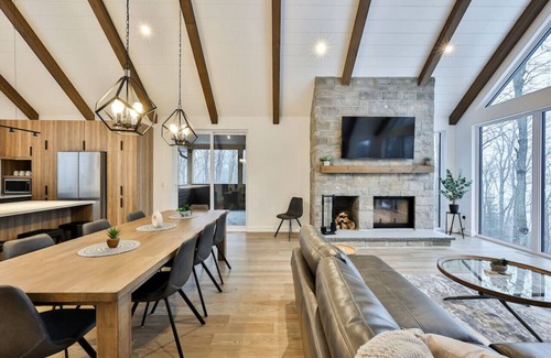 Saint-Faustin-Lac-Carre Apartment | The Chic Shack - Golf, Ski, SPA