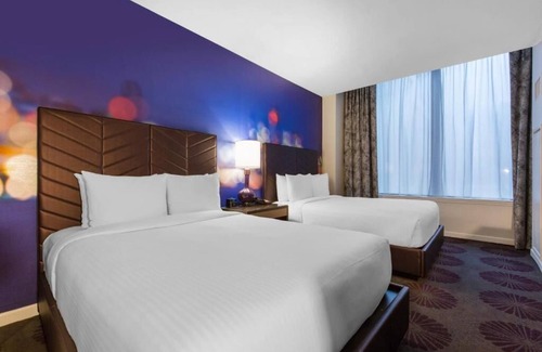 Rush and Division House | The Chicago Hotel Collection Magnificent Mile, 3 Standard King Rooms