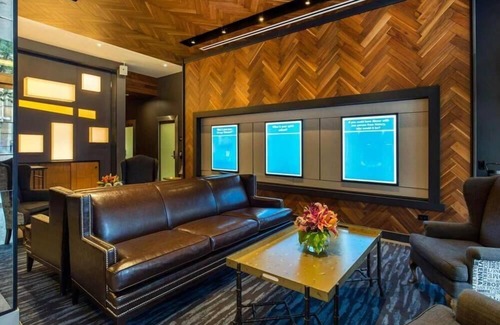 Rush and Division House | The Chicago Hotel Collection Magnificent Mile, 3 Standard King Rooms