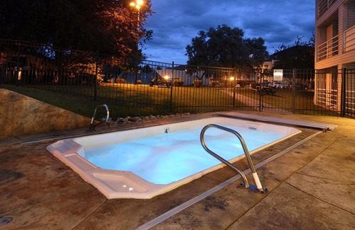 Avon Condo | The Christie Lodge 1br mini suite, Saturday check-in