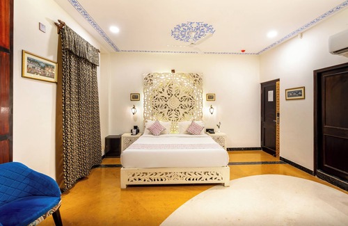 Mali Colony Hotel | The Chronicles - Near the Lake Pichola Udaipur