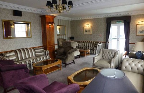 Gorleston-on-Sea Hotel | The Cliff Hotel