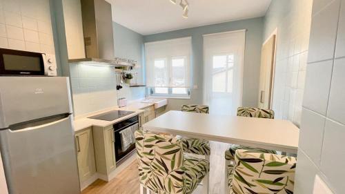 O Vicedo Apartment | The Cliffs - Polo Blue
