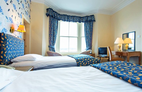 Scarborough Hotel | The Clifton Hotel