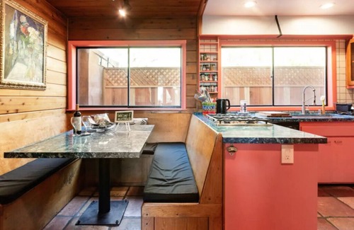 Hollywoodland House | The Closest Home to The Hollywood Sign/HSR25-001176