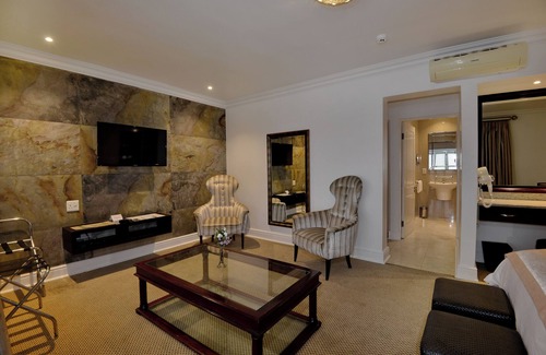 Drakenstein House | The Coach House at Val du Charron