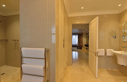 Drakenstein House | The Coach House at Val du Charron