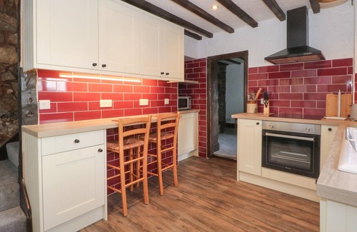 Llanasa Cottage | THE COACH HOUSE, romantic, character holiday cottage in Trelawnyd