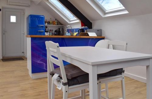 Sprytown House | The Coach House - Uk49601