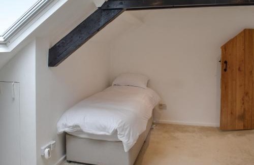 Sprytown House | The Coach House - Uk49601