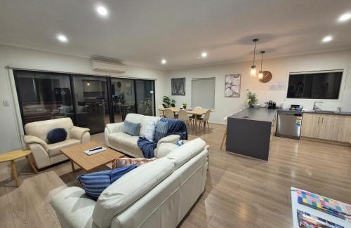 Moonta Bay House | The Coastal Crab, Moonta Bay