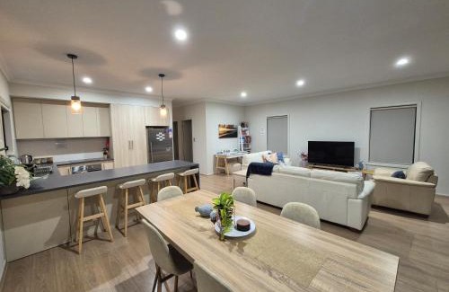 Moonta Bay House | The Coastal Crab, Moonta Bay