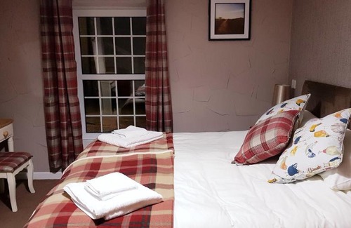 Bronllys Hotel | The Cock Hotel