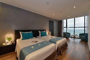 Tho Quang Beach Hotel | The Code Hotel & Spa Da Nang - Complimentary Daily Afternoon Tea in Sky Bar