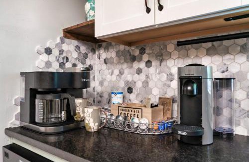 Sevierville House | The Coffee Cottage
