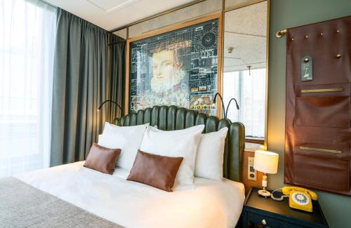 Zuidwal Hotel | The Collector