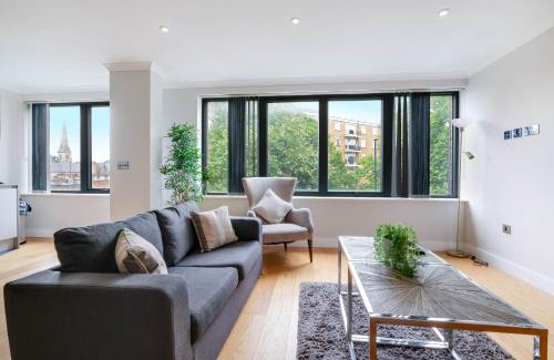 Syon Apartment | The Concord Modern 2 Bedroom Apartment