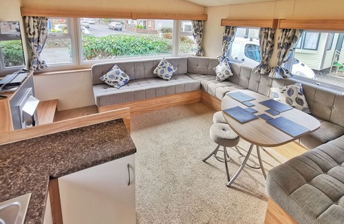 Holywell House | The Contemporary Chic holiday home offers a stylish stay at Trevornick.